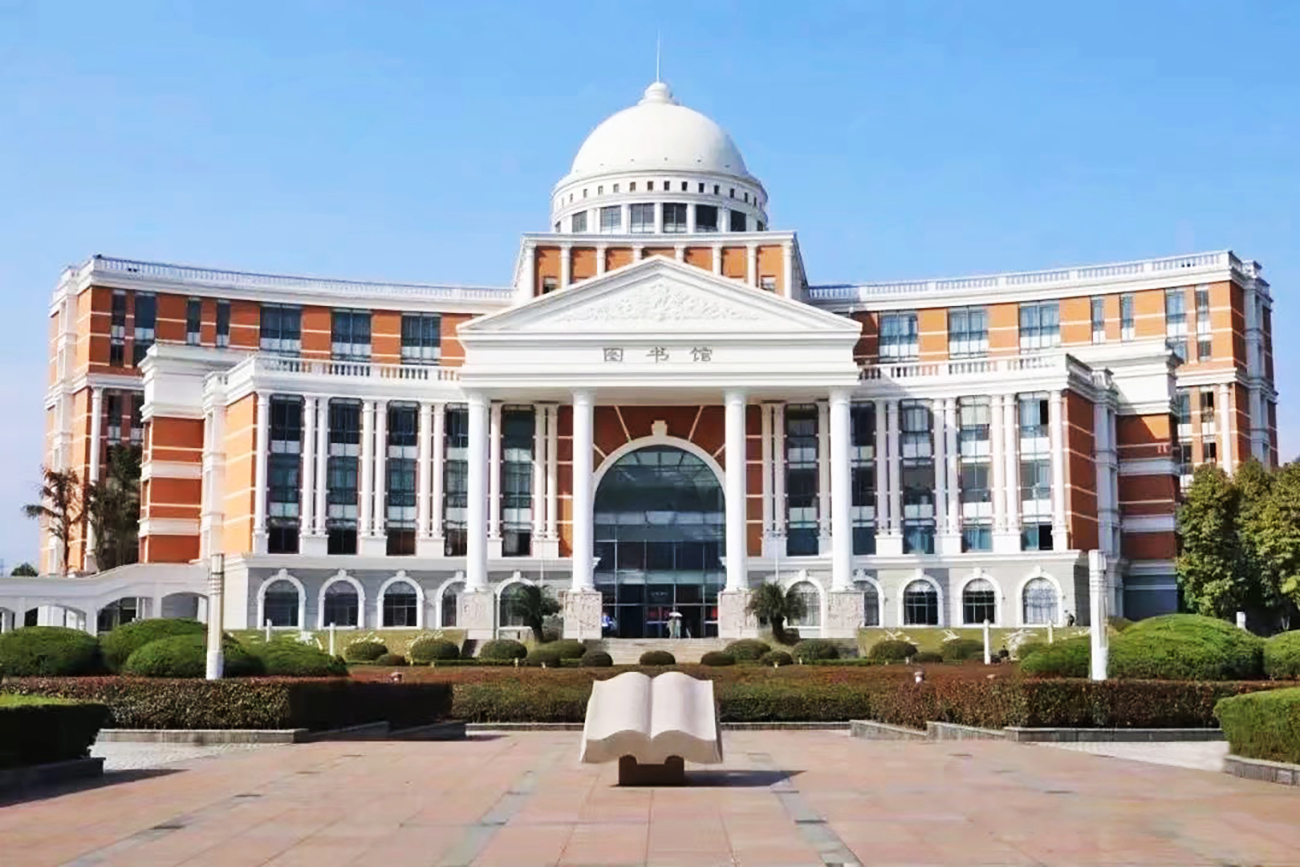 图书馆.jpg